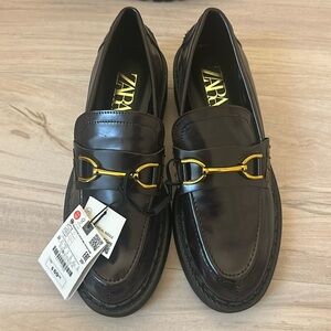 NWT Zara Chunky Loafer